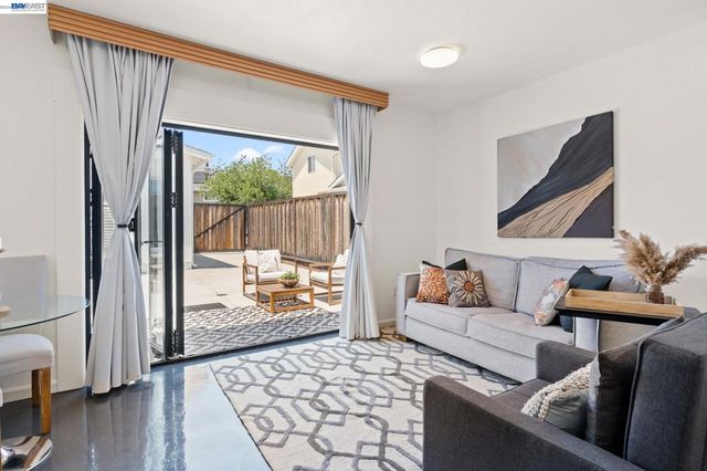 38507 Overacker Ave, Fremont, CA 94536