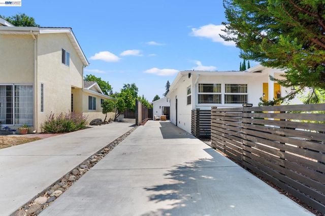 38507 Overacker Ave, Fremont, CA 94536