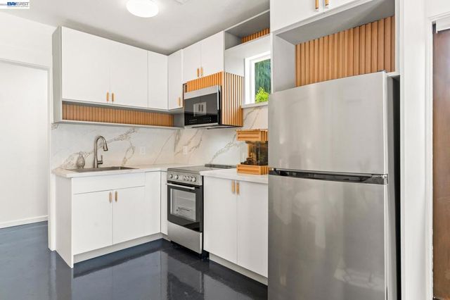 38507 Overacker Ave, Fremont, CA 94536