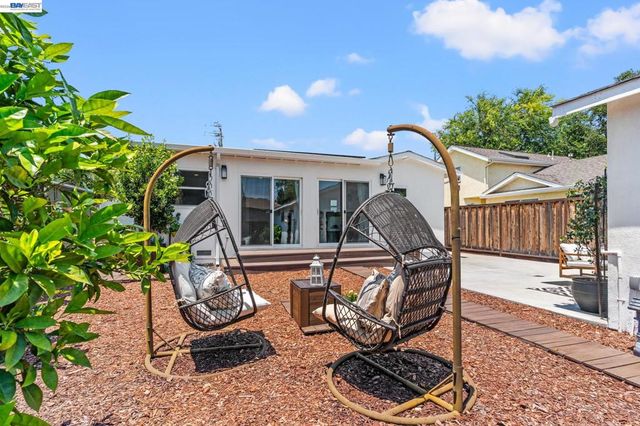 38507 Overacker Ave, Fremont, CA 94536