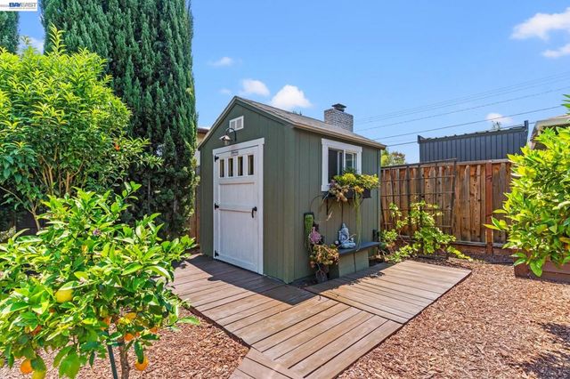 38507 Overacker Ave, Fremont, CA 94536