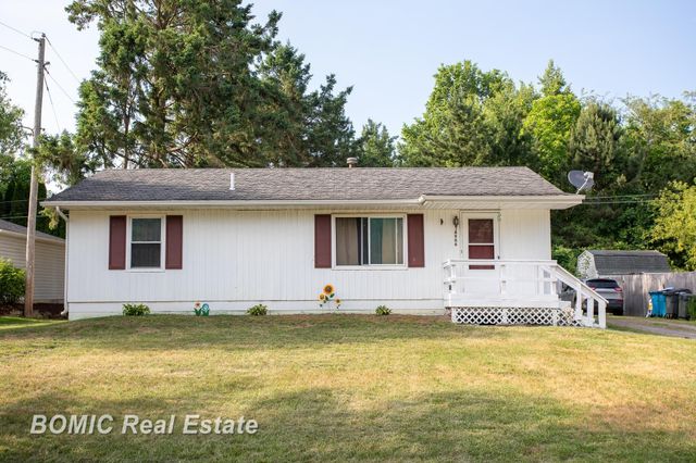 4966 Worth Street, Millington, MI 48746