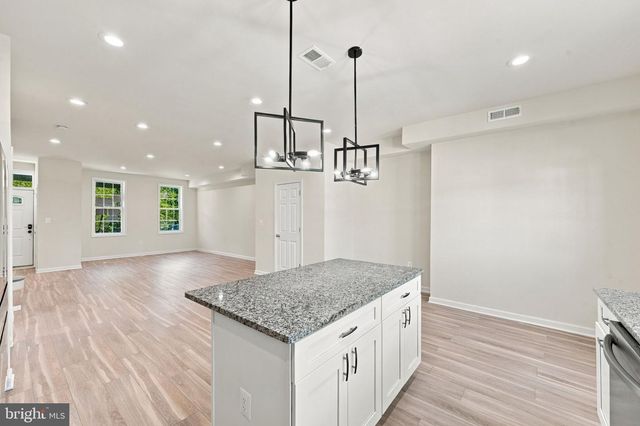 4706 9TH ST NW, Washington, DC 20011