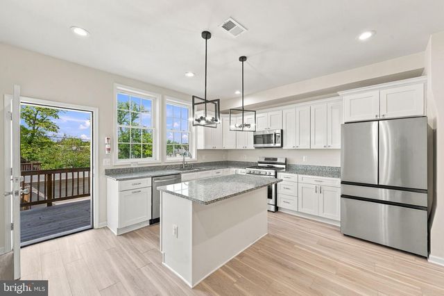 4706 9TH ST NW, Washington, DC 20011