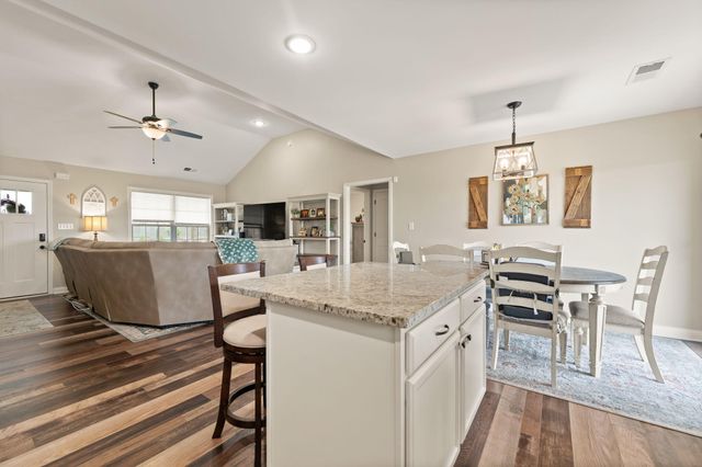 205 Windward Way, Richmond, KY 40475
