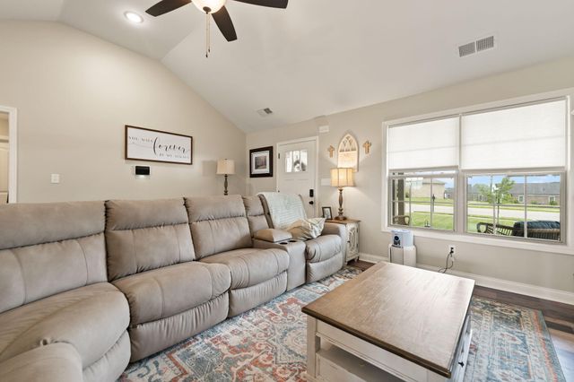205 Windward Way, Richmond, KY 40475