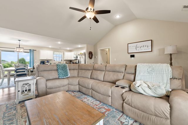 205 Windward Way, Richmond, KY 40475