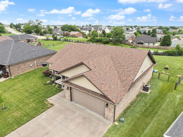 205 Windward Way, Richmond, KY 40475