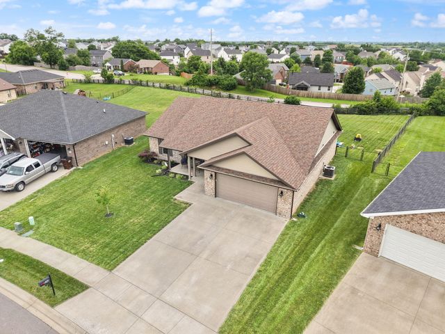 205 Windward Way, Richmond, KY 40475