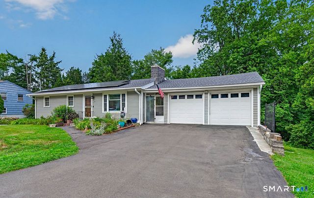 11 Jeffrey Lane, Branford, CT 06405