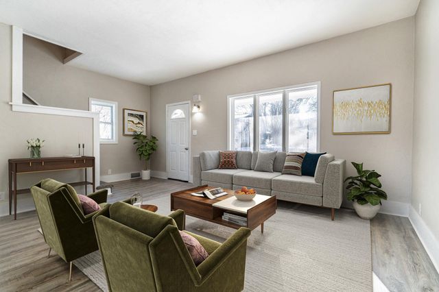 231 E Snelling Avenue, Appleton, MN 56208