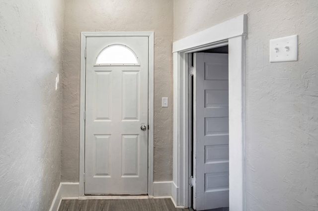 231 E Snelling Avenue, Appleton, MN 56208