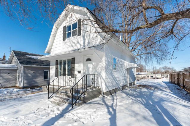 231 E Snelling Avenue, Appleton, MN 56208
