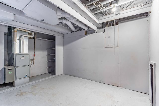 231 E Snelling Avenue, Appleton, MN 56208