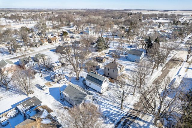 231 E Snelling Avenue, Appleton, MN 56208