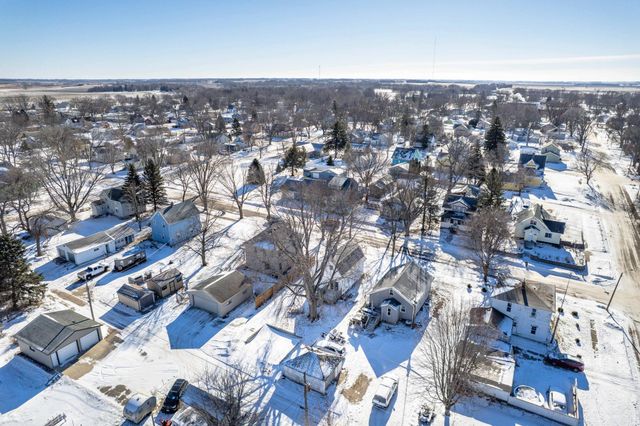 231 E Snelling Avenue, Appleton, MN 56208