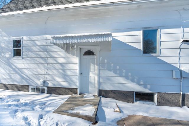 231 E Snelling Avenue, Appleton, MN 56208