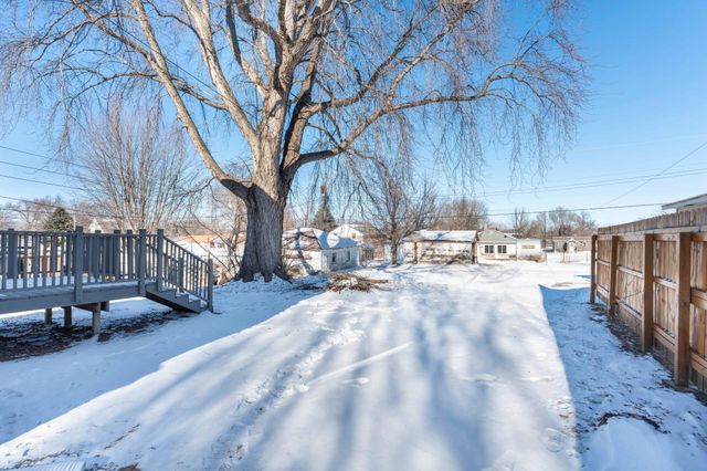231 E Snelling Avenue, Appleton, MN 56208