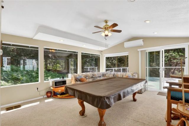 743 Berne, Crestline, CA 92325
