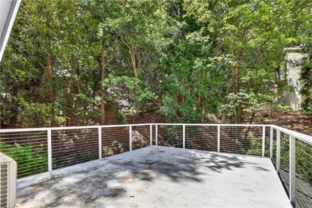 743 Berne, Crestline, CA 92325