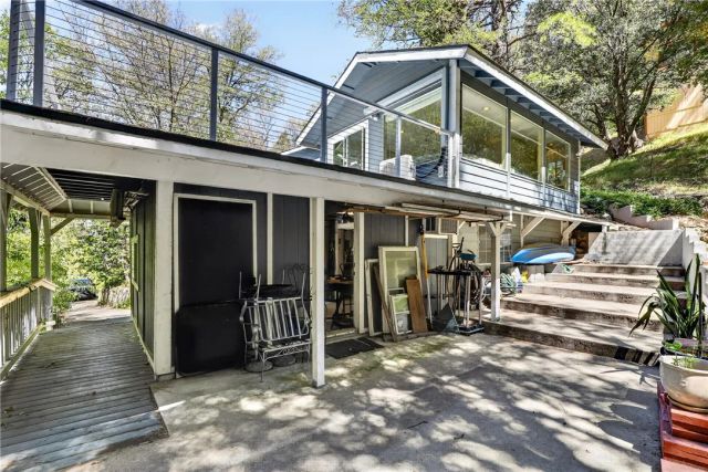 743 Berne, Crestline, CA 92325