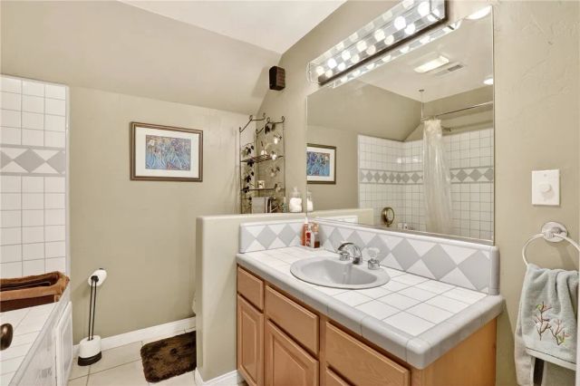 743 Berne, Crestline, CA 92325