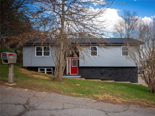 5302 Linda Vista Road, Cross Lanes, WV 25313