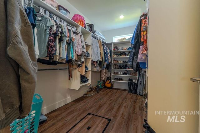 1515 Leslie Dr, Jerome, ID 83338