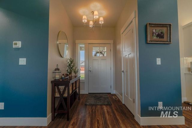 1515 Leslie Dr, Jerome, ID 83338