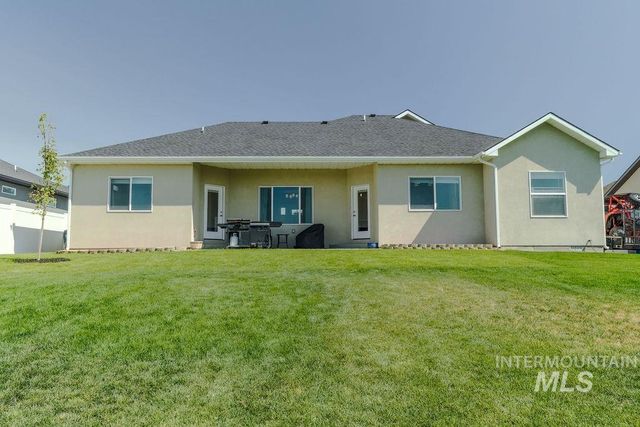 1515 Leslie Dr, Jerome, ID 83338