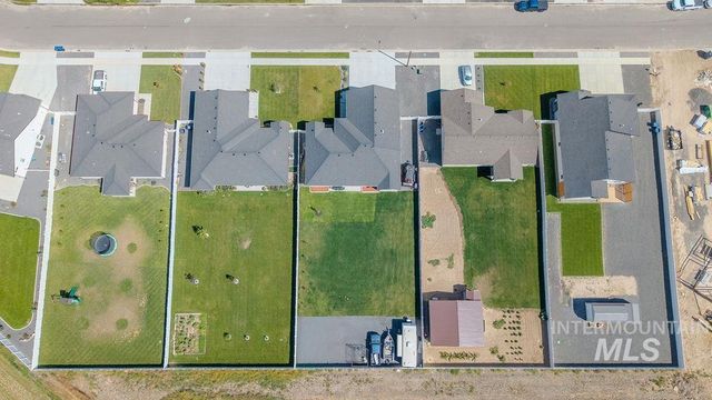 1515 Leslie Dr, Jerome, ID 83338