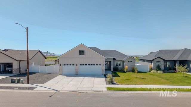 1515 Leslie Dr, Jerome, ID 83338