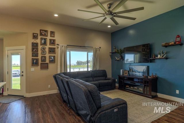 1515 Leslie Dr, Jerome, ID 83338