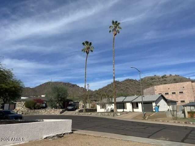 9822 N 4TH Avenue, Phoenix, AZ 85021