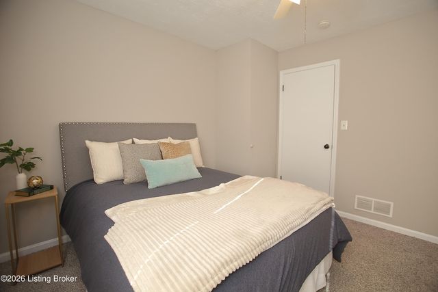 9323 Willowwood Way, Louisville, KY 40299