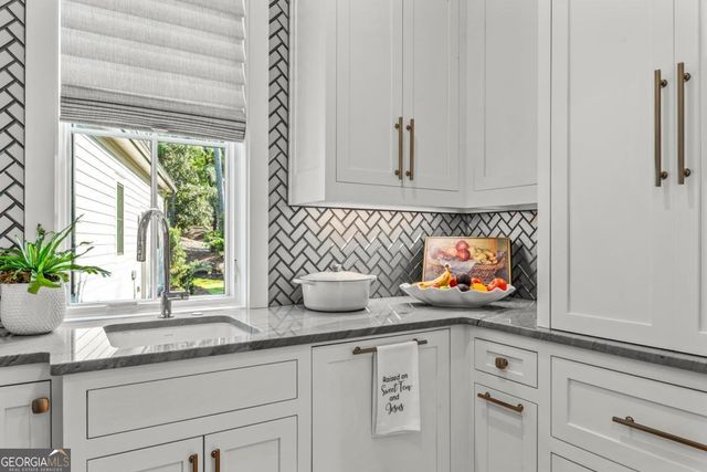 1020 Grove Court, Greensboro, GA 30642