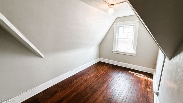3574 Daleford Road, Shaker Heights, OH 44120