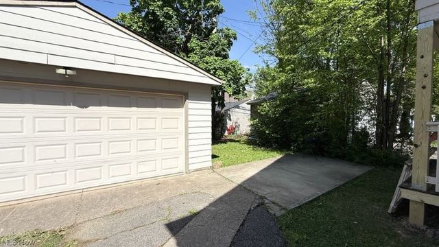 3574 Daleford Road, Shaker Heights, OH 44120