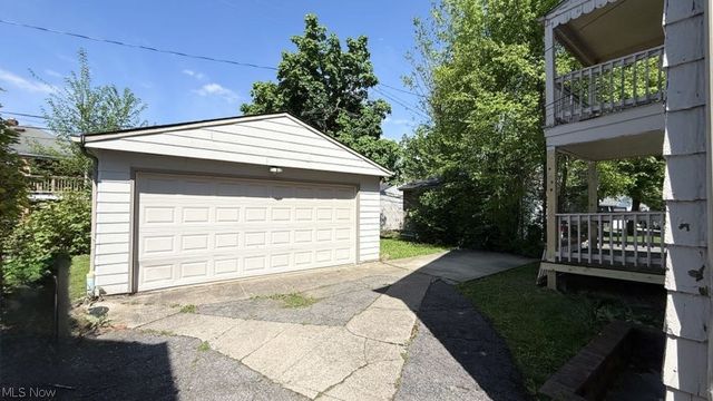 3574 Daleford Road, Shaker Heights, OH 44120