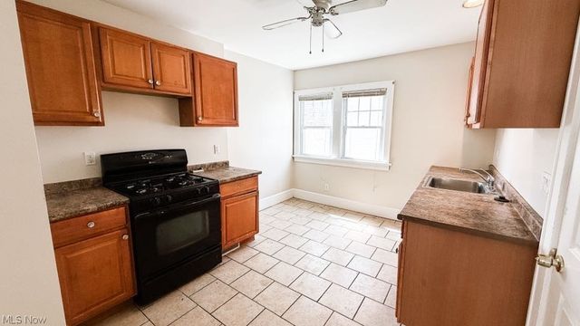 3574 Daleford Road, Shaker Heights, OH 44120