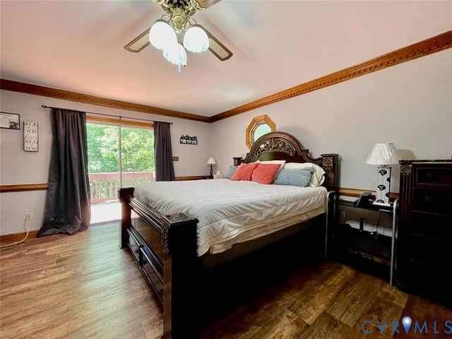10512 Hamlin Dr, Chester, VA 23831