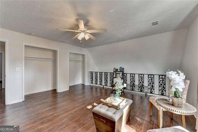 2648 Glenvalley Drive, Decatur, GA 30032