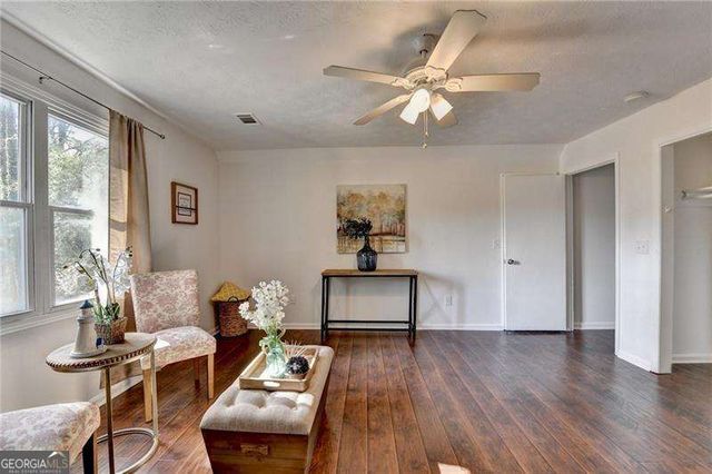 2648 Glenvalley Drive, Decatur, GA 30032