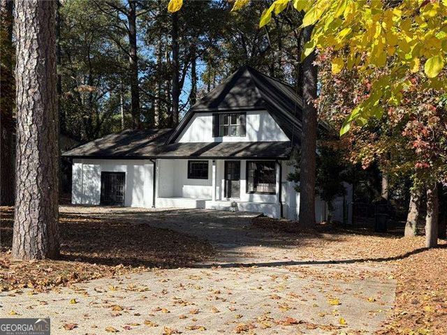 2648 Glenvalley Drive, Decatur, GA 30032