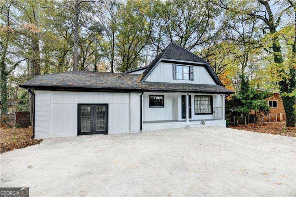 2648 Glenvalley Drive, Decatur, GA 30032