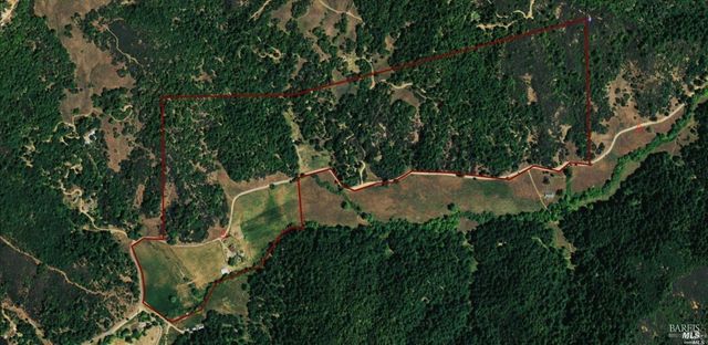 7001 Hearst Willits Rd, Willits, CA 95490