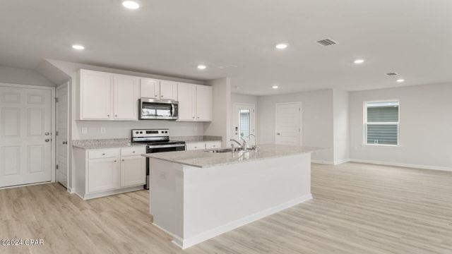 242 Reddy Creek Drive, Panama City, FL 32404