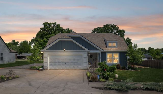 1180 Shaylee Dr, Springfield, TN 37172