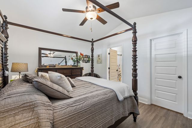 1180 Shaylee Dr, Springfield, TN 37172