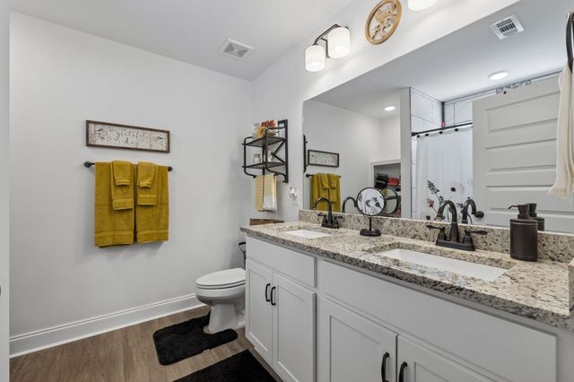 1180 Shaylee Dr, Springfield, TN 37172
